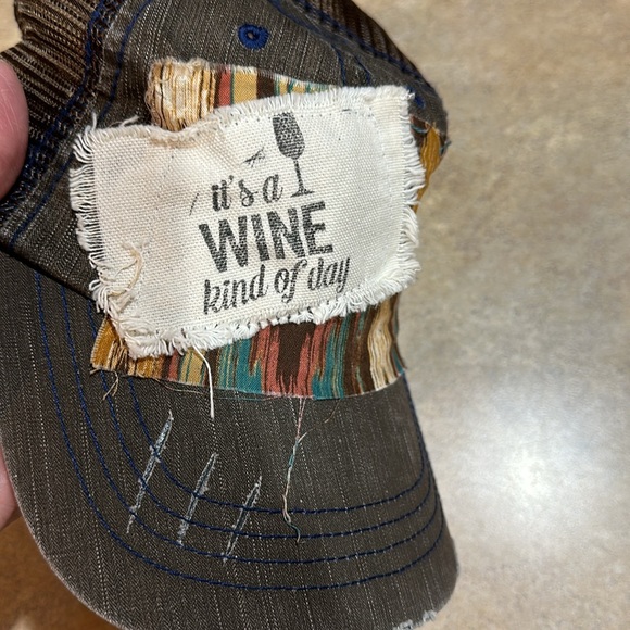Womens it’s a wine kind of day hat - Picture 2 of 5